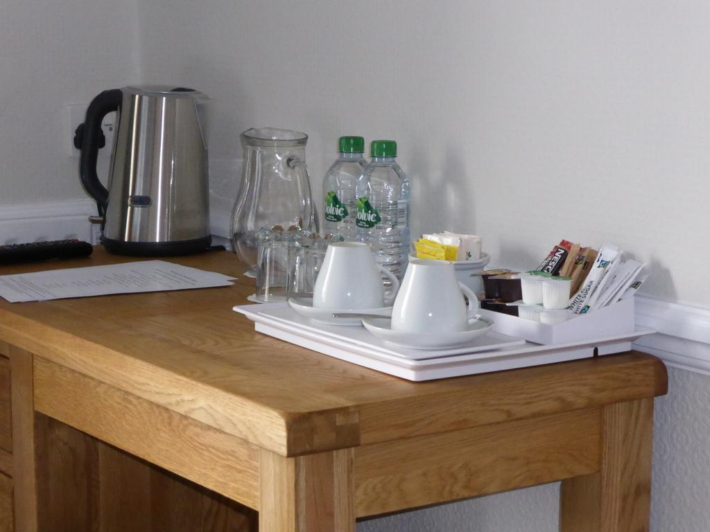 The Swan Inn Sturminster Newton Ngoại thất bức ảnh