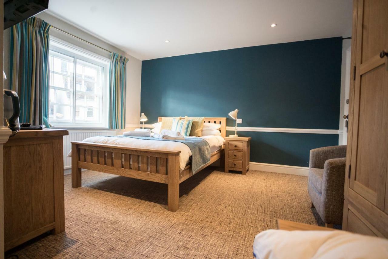 The Swan Inn Sturminster Newton Ngoại thất bức ảnh